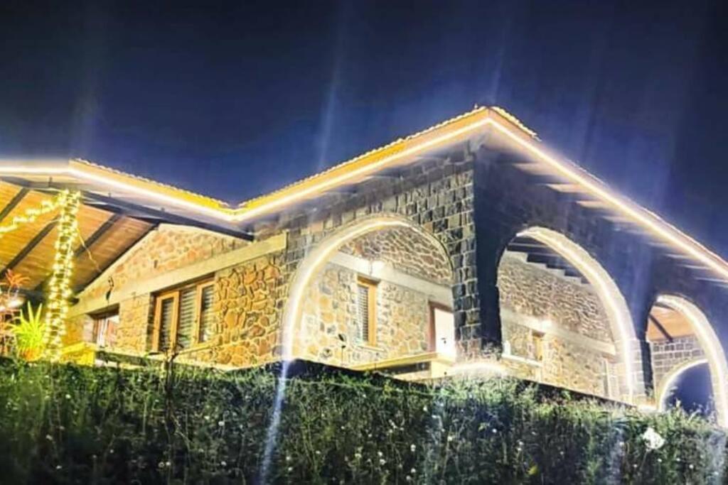 Eze Nof - A Hilltop Villa With 360º Water View Nashik Εξωτερικό φωτογραφία